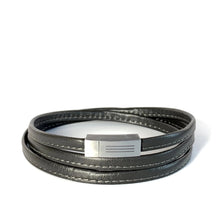 Load image into Gallery viewer, Sants Triple Wrap Bracelet